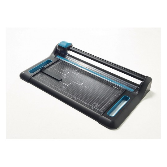 Avery P460 Precision Trimmer A3