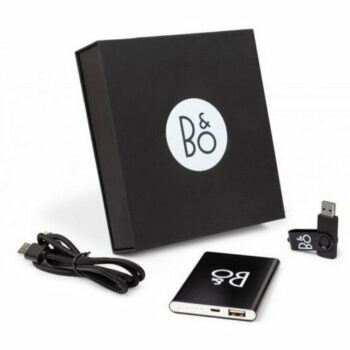 Mono 4000mAh Power Bank / USB / Multi Cable Bundle E97305
