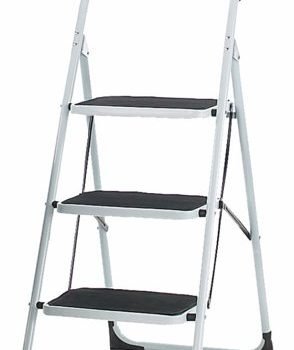 Folding Step with Soft Grip Handle; 3 Tread; Tubular steel; 150kg; White/Black - GS403Z
