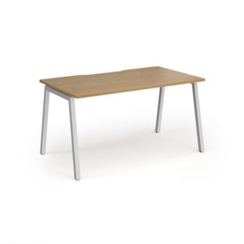 Connex Angled 1400 x 800 x 725mm Single Desk - Silver Frame / Oak Top - ACO148-S-O