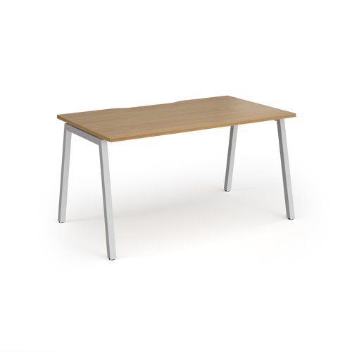 Connex Angled 1400 x 800 x 725mm Single Desk - Silver Frame / Oak Top - ACO148-S-O