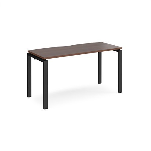 Adapt single desk 1400mm x 600mm - black frame Walnut top - E146-K-W