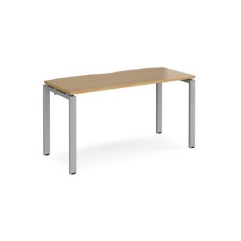 Adapt single desk 1400mm x 600mm - silver frame Oak Top - E146-S-O