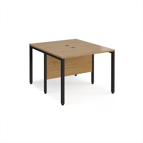 Maestro 25 back to back straight desks 1000mm x 1200mm - black bench leg frame Oak Top - MB1012BKO