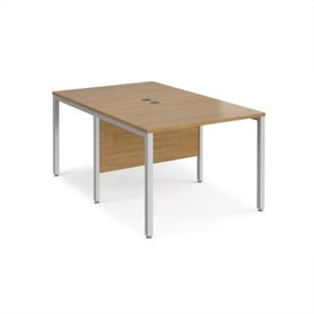 Maestro 25 back to back straight desks 1000mm x 1600mm - silver bench leg frame Oak Top - MB1016BSO