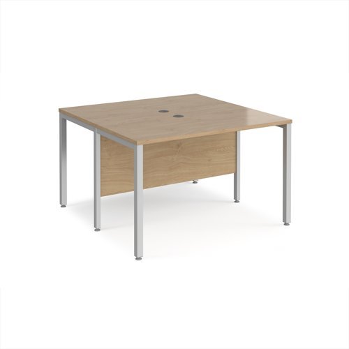 Maestro 25 back to back straight desks 1200mm x 1200mm - silver bench leg frame Kendal Oak Top - MB1212BSKO