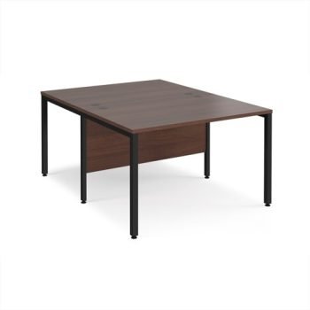 Maestro 25 back to back straight desks 1200mm x 1600mm - black bench leg frame Walnut top - MB1216BKW