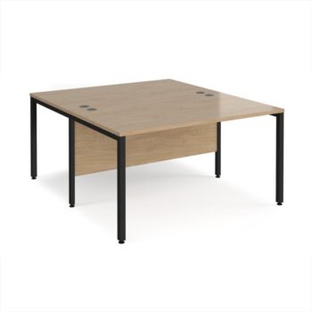 Maestro 25 back to back straight desks 1400mm x 1600mm - black bench leg frame Kendal Oak Top - MB1416BKKO