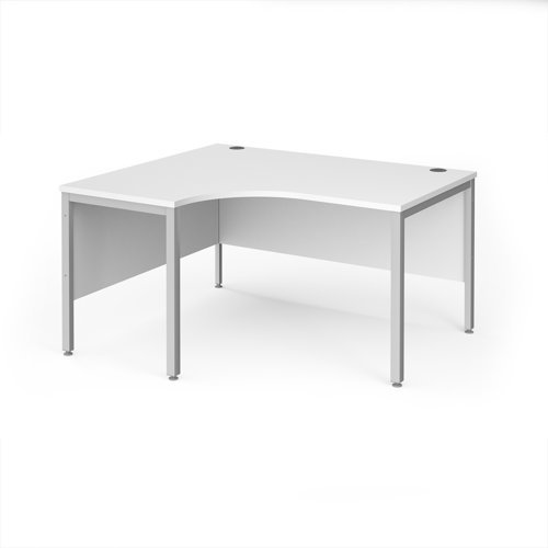 Maestro 25 left hand ergonomic desk 1400mm wide - silver bench leg frame White Top - MB14ELSWH