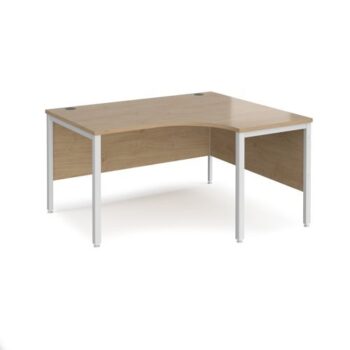 Maestro 25 right hand ergonomic desk 1400mm wide - white bench leg frame Kendal Oak Top - MB14ERWHKO