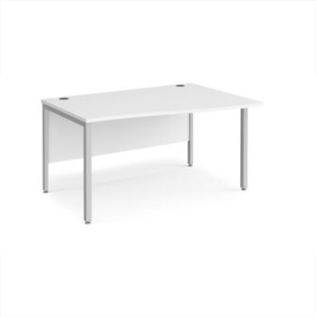 Maestro 25 right hand wave desk 1400mm wide - silver bench leg frame White Top - MB14WRSWH