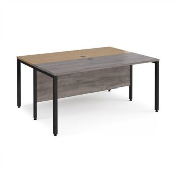 Maestro 25 back to back straight desks 1600mm x 1200mm - black bench leg frame Grey Oak Top - MB1612BKGO