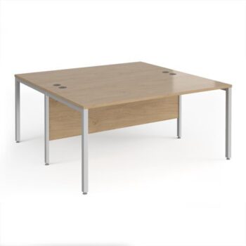 Maestro 25 back to back straight desks 1600mm x 1600mm - silver bench leg frame Kendal Oak Top - MB1616BSKO
