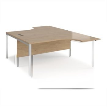 Maestro 25 back to back ergonomic desks 1600mm deep - silver bench leg frame Kendal Oak Top - MB16EBSKO