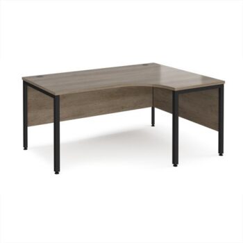 Maestro 25 right hand ergonomic desk 1600mm wide - black bench leg frame Nebraska Oak Top - MB16ERKNO
