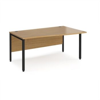 Maestro 25 right hand wave desk 1600mm wide - black bench leg frame Oak Top - MB16WRKO
