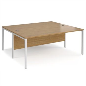 Maestro 25 back to back straight desks 1800mm x 1600mm - white bench leg frame Oak Top - MB1816BWHO