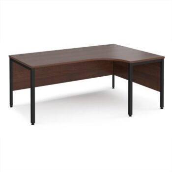Maestro 25 right hand ergonomic desk 1800mm wide - black bench leg frame Walnut top - MB18ERKW
