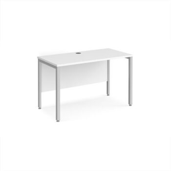 Maestro 25 straight desk 1200mm x 600mm - silver bench leg frame White Top - MB612SWH