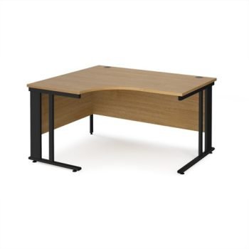 Maestro 25 left hand ergonomic desk 1400mm wide - black cable managed leg frame Oak Top - MCM14ELKO