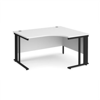 Maestro 25 right hand ergonomic desk 1400mm wide - black cable managed leg frame White Top - MCM14ERKWH
