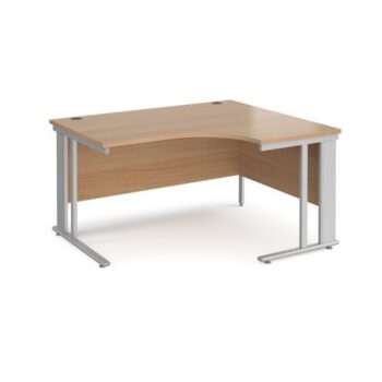 Maestro 25 right hand ergonomic desk 1400mm wide - silver cable managed leg frame Beech top - MCM14ERSB