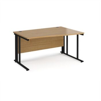 Maestro 25 right hand wave desk 1400mm wide - black cable managed leg frame Oak Top - MCM14WRKO