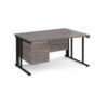 Maestro 25 right hand wave desk 1400mm wide with 3 drawer pedestal - black cable managed leg frame Grey Oak Top - MCM14WRP3KGO
