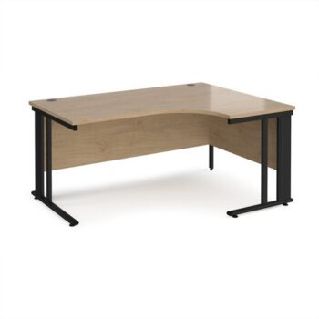 Maestro 25 right hand ergonomic desk 1600mm wide - black cable managed leg frame Kendal Oak Top - MCM16ERKKO