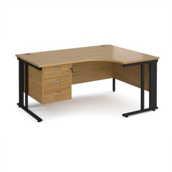 Maestro 25 right hand ergonomic desk 1600mm wide with 3 drawer pedestal - black cable managed leg frame Oak Top - MCM16ERP3KO