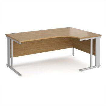 Maestro 25 right hand ergonomic desk 1800mm wide - silver cable managed leg frame Oak Top - MCM18ERSO