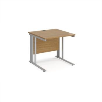 Maestro 25 straight desk 800mm x 800mm - silver cable managed leg frame Oak Top - MCM8SO
